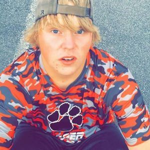 Meet your Posher, Chase